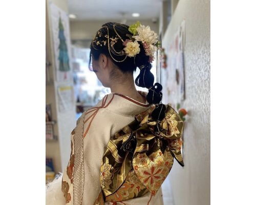 E6E973B6-0010-4307-A7B3-95EC81416FA1